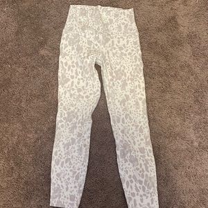 Lululemon align legging size 6 25 length